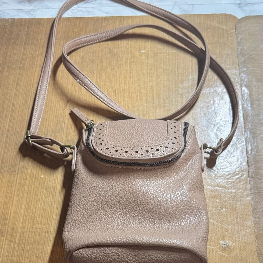 Maurices Beige Crossbody Bag - Picture 2 of 5